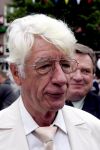 12-06-2004  SHOWBIZZ; Rudi Carrell op de kaasmarkt:Alkmaar
FOTO: ALBERT DEN ISEGER