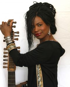 11-04-2006 SHOWBIZZ; ALZIRA MODEL AND MUSIC STAR FROM PORTUGAL.
foto: Albert den Iseger.