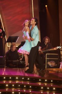 23-04-2006 SHOWBIZZ; 4de RONDE VAN DANCING WITH THE STARS LIVE IN STUDIO 24 TE HILVERSUM. Deze ronde was de swingende samba en de weense wals aan de orde. Vanavond live op tv  de uitslag en de grote vraag is natuurlijk wie komt er volgende week niet meer terug in the Ballroom van studio 24.
foto: Albert den Iseger