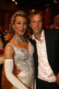 23-04-2006 SHOWBIZZ; 4de RONDE VAN DANCING WITH THE STARS LIVE IN STUDIO 24 TE HILVERSUM. Deze ronde was de swingende samba en de weense wals aan de orde. Vanavond live op tv  de uitslag en de grote vraag is natuurlijk wie komt er volgende week niet meer terug in the Ballroom van studio 24.
foto: Albert den Iseger