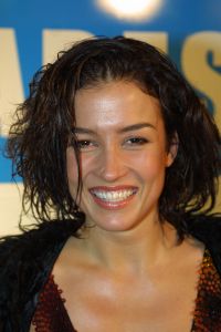 16-12-2001 SHOWBIZZ; TV BABES VERKIEZING TE AMSTERDAM. Verkiezing van de TV Babe of the year. Winnares werd Katja Schuurman, Froukje de Both werd fotografen babe en Anouk van Nes model of the year.
foto: Albert den Iseger.