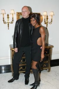 06-10-2003 SHOWBIZZ; BEAU MONDE AWARDS IN AMSTEL HOTEL AMSTERDAM.
Foto: Albert den Iseger