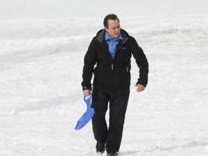 9-04-2008 SHOWBIZZ; MUZIEK, FEESTEN, LACHEN, GENIETEN EN VEEL SNEEUW. Het was weer een groots feest voor de grootste familie van Nederland de Trosfamilie. Het Tros muziekfeest brengt je vanuit Westendorf een spetterend feest met het programma Blij dat ik glij en het  Muziekfeest in de sneeuw. De Tros gasten werden getrakteerd op oa. Frans Bauer- Thomas Berge - Wolter Kroes - Jan Smit - Charlene - Rene Froger - Corry Konings - Jeroen v.d.Boom en vele anderen. Wil je 2.5 uur  genieten van een gezellig avondje Tros met Nederlandse muziek kijk dan vrijdag 11 April naar Nederland 1.
foto: Albert den Iseger.