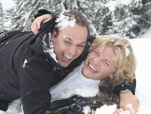 9-04-2008 SHOWBIZZ; MUZIEK, FEESTEN, LACHEN, GENIETEN EN VEEL SNEEUW. Het was weer een groots feest voor de grootste familie van Nederland de Trosfamilie. Het Tros muziekfeest brengt je vanuit Westendorf een spetterend feest met het programma Blij dat ik glij en het  Muziekfeest in de sneeuw. De Tros gasten werden getrakteerd op oa. Frans Bauer- Thomas Berge - Wolter Kroes - Jan Smit - Charlene - Rene Froger - Corry Konings - Jeroen v.d.Boom en vele anderen. Wil je 2.5 uur  genieten van een gezellig avondje Tros met Nederlandse muziek kijk dan vrijdag 11 April naar Nederland 1.
foto: Albert den Iseger.