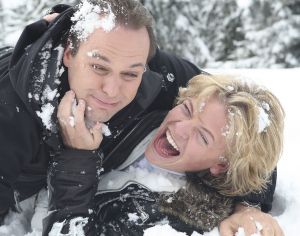 9-04-2008 SHOWBIZZ; MUZIEK, FEESTEN, LACHEN, GENIETEN EN VEEL SNEEUW. Het was weer een groots feest voor de grootste familie van Nederland de Trosfamilie. Het Tros muziekfeest brengt je vanuit Westendorf een spetterend feest met het programma Blij dat ik glij en het  Muziekfeest in de sneeuw. De Tros gasten werden getrakteerd op oa. Frans Bauer- Thomas Berge - Wolter Kroes - Jan Smit - Charlene - Rene Froger - Corry Konings - Jeroen v.d.Boom en vele anderen. Wil je 2.5 uur  genieten van een gezellig avondje Tros met Nederlandse muziek kijk dan vrijdag 11 April naar Nederland 1.
foto: Albert den Iseger.