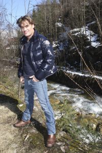 9-04-2008 SHOWBIZZ; MUZIEK, FEESTEN, LACHEN, GENIETEN EN VEEL SNEEUW. Het was weer een groots feest voor de grootste familie van Nederland de Trosfamilie. Het Tros muziekfeest brengt je vanuit Westendorf een spetterend feest met het programma Blij dat ik glij en het  Muziekfeest in de sneeuw. De Tros gasten werden getrakteerd op oa. Frans Bauer- Thomas Berge - Wolter Kroes - Jan Smit - Charlene - Rene Froger - Corry Konings - Jeroen v.d.Boom en vele anderen. Wil je 2.5 uur  genieten van een gezellig avondje Tros met Nederlandse muziek kijk dan vrijdag 11 April naar Nederland 1.
foto: Albert den Iseger.
