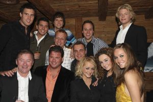 9-04-2008 SHOWBIZZ; MUZIEK, FEESTEN, LACHEN, GENIETEN EN VEEL SNEEUW. Het was weer een groots feest voor de grootste familie van Nederland de Trosfamilie. Het Tros muziekfeest brengt je vanuit Westendorf een spetterend feest met het programma Blij dat ik glij en het  Muziekfeest in de sneeuw. De Tros gasten werden getrakteerd op oa. Frans Bauer- Thomas Berge - Wolter Kroes - Jan Smit - Charlene - Rene Froger - Corry Konings - Jeroen v.d.Boom en vele anderen. Wil je 2.5 uur  genieten van een gezellig avondje Tros met Nederlandse muziek kijk dan vrijdag 11 April naar Nederland 1.
foto: Albert den Iseger.