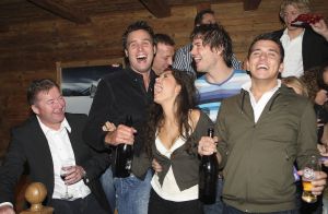 9-04-2008 SHOWBIZZ; MUZIEK, FEESTEN, LACHEN, GENIETEN EN VEEL SNEEUW. Het was weer een groots feest voor de grootste familie van Nederland de Trosfamilie. Het Tros muziekfeest brengt je vanuit Westendorf een spetterend feest met het programma Blij dat ik glij en het  Muziekfeest in de sneeuw. De Tros gasten werden getrakteerd op oa. Frans Bauer- Thomas Berge - Wolter Kroes - Jan Smit - Charlene - Rene Froger - Corry Konings - Jeroen v.d.Boom en vele anderen. Wil je 2.5 uur  genieten van een gezellig avondje Tros met Nederlandse muziek kijk dan vrijdag 11 April naar Nederland 1.
foto: Albert den Iseger.
