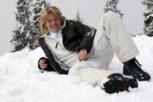 9-04-2008 SHOWBIZZ; MUZIEK, FEESTEN, LACHEN, GENIETEN EN VEEL SNEEUW. Het was weer een groots feest voor de grootste familie van Nederland de Trosfamilie. Het Tros muziekfeest brengt je vanuit Westendorf een spetterend feest met het programma Blij dat ik glij en het  Muziekfeest in de sneeuw. De Tros gasten werden getrakteerd op oa. Frans Bauer- Thomas Berge - Wolter Kroes - Jan Smit - Charlene - Rene Froger - Corry Konings - Jeroen v.d.Boom en vele anderen. Wil je 2.5 uur  genieten van een gezellig avondje Tros met Nederlandse muziek kijk dan vrijdag 11 April naar Nederland 1.
foto: Albert den Iseger.