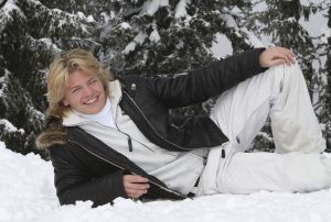 9-04-2008 SHOWBIZZ; MUZIEK, FEESTEN, LACHEN, GENIETEN EN VEEL SNEEUW. Het was weer een groots feest voor de grootste familie van Nederland de Trosfamilie. Het Tros muziekfeest brengt je vanuit Westendorf een spetterend feest met het programma Blij dat ik glij en het  Muziekfeest in de sneeuw. De Tros gasten werden getrakteerd op oa. Frans Bauer- Thomas Berge - Wolter Kroes - Jan Smit - Charlene - Rene Froger - Corry Konings - Jeroen v.d.Boom en vele anderen. Wil je 2.5 uur  genieten van een gezellig avondje Tros met Nederlandse muziek kijk dan vrijdag 11 April naar Nederland 1.
foto: Albert den Iseger.