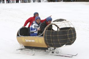 9-04-2008 SHOWBIZZ; MUZIEK, FEESTEN, LACHEN, GENIETEN EN VEEL SNEEUW. Het was weer een groots feest voor de grootste familie van Nederland de Trosfamilie. Het Tros muziekfeest brengt je vanuit Westendorf een spetterend feest met het programma Blij dat ik glij en het  Muziekfeest in de sneeuw. De Tros gasten werden getrakteerd op oa. Frans Bauer- Thomas Berge - Wolter Kroes - Jan Smit - Charlene - Rene Froger - Corry Konings - Jeroen v.d.Boom en vele anderen. Wil je 2.5 uur  genieten van een gezellig avondje Tros met Nederlandse muziek kijk dan vrijdag 11 April naar Nederland 1.
foto: Albert den Iseger.