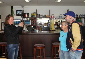 14-04-2011 SHOWBIZZ; BEN SAUNDERS ONTMOET ZIJN HELD FEDOR EMELIANENKO IN SPORTSCHOOL HOORN. Ben en Jamie Saunders ontmoette in een sportschool in Hoorn hun held Fedor, een vechtmachine uit Rusland. In zijn al lange carriere nog maar een partij verloren. Ben en Jamie waren onder de indruk van deze verschijning evenals Ernesto Hoost en Remco Pardoel. Wij zullen nog veel gaan horen van deze Fedor zo verzekerde Ben mij tijdens de fotoshoot.
foto: Albert den Iseger