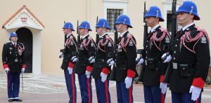 30-04-2014 SHOWBIZZ; FRANS_MARISKA EN DORUS BAUER IN MONTE CARLO MET 104 FANS.
foto: Albert den Iseger
