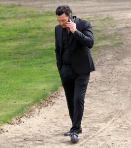 03-04-2017 SHOWBIZZ; GERARD JOLING EN TINO MARTIN MAKEN VIDEO CLIP. Gerard en Tino hebben samen het nummer LAAT ME LEVEN ingezongen en daarbij hoort natuurlijk een videoclip. Deze werd gemaakt op landgoed HUIS DE VOORST in EEFDE. Het is werkelijk een prachtig nummer geworden en Gerard en Tino zijn er erg blij mee. 10 April a.s.komt het nummer uit en is de video clip te zien. foto: Albert den Iseger