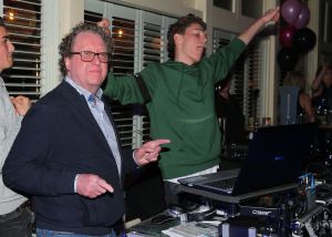 13-04-2019 SHOWBIZZ; HANS KLOK NEEMT AFSCHEID VAN VRIENDEN EN FAMILIE MET FEESTJE IN BLOEMENDAAL, NU NAAR LAS VEGAS. Hans en zijn partner Dann gaan binnenkort naar Las Vegas, een nieuwe toekomst en een nieuwe uitdaging. foto: Albert den Iseger