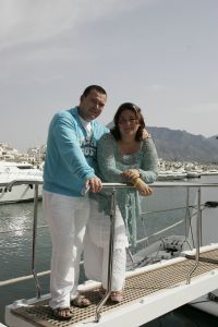 26-08-2005 SHOWBIZZ; NATHALIE HAZES VERTELT HAAR VERHAAL IN MARBELLA SPANJE: Nathalie Hazes met zoon Duncan en man Remco zijn op vakantie in Spanje op uitnodiging van weekblad Prive.Nathalie vertelt alles over haar relatie met vader Andre en alles over delaatste jaren van de onvergetelijke hitzanger.
foto: Albert den Iseger.