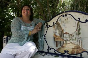 26-08-2005 SHOWBIZZ; NATHALIE HAZES VERTELT HAAR VERHAAL IN MARBELLA SPANJE: Nathalie Hazes met zoon Duncan en man Remco zijn op vakantie in Spanje op uitnodiging van weekblad Prive.Nathalie vertelt alles over haar relatie met vader Andre en alles over delaatste jaren van de onvergetelijke hitzanger.
foto: Albert den Iseger.