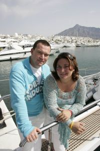 26-08-2005 SHOWBIZZ; NATHALIE HAZES VERTELT HAAR VERHAAL IN MARBELLA SPANJE: Nathalie Hazes met zoon Duncan en man Remco zijn op vakantie in Spanje op uitnodiging van weekblad Prive.Nathalie vertelt alles over haar relatie met vader Andre en alles over delaatste jaren van de onvergetelijke hitzanger.
foto: Albert den Iseger.