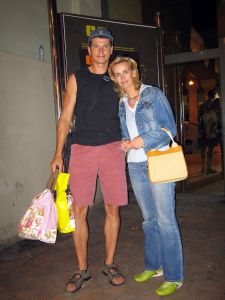 16-08-2005 SHOWBIZZ; DAPHNE DEKKERS EN RICHARD  HEERLIJK OP VAKANTIE IN MARBELLA. Daphne die ik tegenkwam in het vliegtuig ging weer terug naar haar Richard in Marbella. Zij hebben daar een prachtig huis gekocht en zullen daar een maand lang heerlijk vakantie vieren.
Foto: Albert den Iseger.