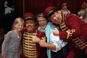 31-07-2007 SHOWBIZZ; PREMIERE VAN CIRCUS HERMAN RENZ TE AMSTERDAM. Vele circus vrienden waren op de premiere van het nieuwe programma van het circus Renz team.
foto: Albert den Iseger