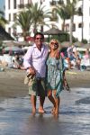 07-08-2008 SHOWBIZZ; RONNEY ROSENBAUM EN TATJANA SIMIC EEN VERLIEFD PAAR DIE HOPEN ALSNOG OP EEN LIEFDESBABY. Wij waren op visite bij het verliefde paar in Marbella en genoten van hun gastvrijheid en hun oprechte verhaal dat deze week in uw weekblad Prive word gepubliceerd.
foto: Albert den Iseger.
