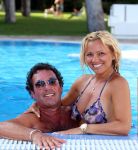 07-08-2008 SHOWBIZZ; RONNEY ROSENBAUM EN TATJANA SIMIC EEN VERLIEFD PAAR DIE HOPEN ALSNOG OP EEN LIEFDESBABY. Wij waren op visite bij het verliefde paar in Marbella en genoten van hun gastvrijheid en hun oprechte verhaal dat deze week in uw weekblad Prive word gepubliceerd.
foto: Albert den Iseger.