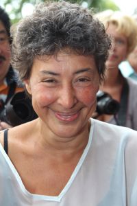 09-08-2010 SHOWBIZZ; CRAZY SHOPPING PREMIERE IN CARRE AMSTERDAM. Het schijnt de verrassing te worden van dit seizoen CRAZY SHOPPING de musical. Met oa. Miranda van Kralingen-Antje Montero-Casey Francisco-Carolina Mout en Tony Neef. Een Hilarische show die je blij moet maken. De kritieken waren niet al te best voor deze vooral verrassende musical.
foto: Albert den Iseger