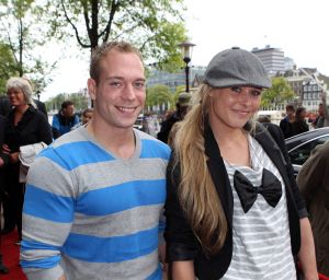 03-08-2011 SHOWBIZZ; CIRCUS HURRICANE IS HANS KLOK_S  NIEUWE UITDAGING IN THEATER CARRE. In samenwerking met STARDUST CIRCUS INTERNATIONAL BV. van Henk van der Meijden en Monica Strotrman presenteerd Hans Klok elke avond een waanzigge magic show. Zondag 31 Juli was de premiere en vele bekenden kwamen even naar de MAGIC Show van Hans.
foto: Albert den Iseger