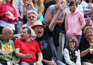 12-08-2012 SHOWBIZZ; GAY PRIDE DOOR AMSTERDAMSE GRACHTEN  WEER DAVEREND SUCCES.
foto: Albert den Iseger