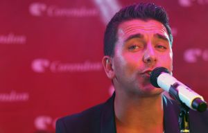 23-08-2014 SHOWBIZZ; JAN SMIT HEEFT AL PLATINA MET NIEUW ALBUM. 