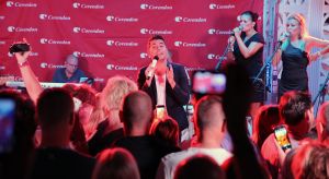 23-08-2014 SHOWBIZZ; JAN SMIT HEEFT AL PLATINA MET NIEUW ALBUM. 