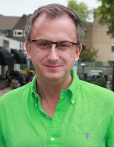 28-08-2014 SHOWBIZZ; NPO BRENGT 100 NIEUWE PROGRAMMA S OP DE BUIS. Frans Klein-directeur televisie- heeft de programmering grondig aangepast.
foto: Albert den Iseger