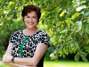 13-08-2014 SHOWBIZZ; TINEKE VERBURG NOG STEEDS EEN WERELD VROUW. Christina Maria Verburg is een omroepster-televisiepresentatrice en geeft presentatie en media trainingen. Tineke is niet op zoek naar een nieuwe liefde maar als het zich voordoet dan.......
Deze week een mooi verhaal over Tineke in weekblad PRIVE.
foto: Albert den Iseger