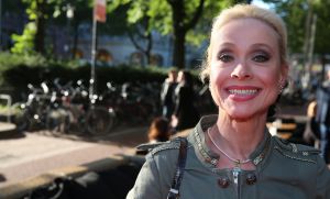 13-08-2020 SHOWBIZZ; GEMMA VAN ECK IS ER KLAAR MEE; Ik stop met de showbizz en alles wat daar mee te maken heeft.Het ik genoeg. de slangenkuil kan dicht.Ik ben verbitterd en bedonderd, de showbizz heeft mij alleen maar verdriet bezorgd.
foto: Albert den Iseger