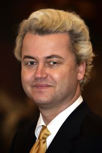 9-12-2005 SHOWBIZZ: BORIS VAN ZONNEVELD ONTMOET GEERT WILDERS. Boris heeft een  gesprek met Geert Wilders in Den Haag.
foto: Albert den Iseger.