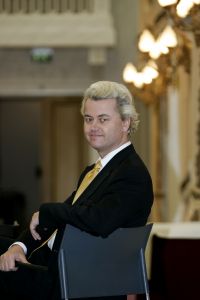 9-12-2005 SHOWBIZZ: BORIS VAN ZONNEVELD ONTMOET GEERT WILDERS. Boris heeft een  gesprek met Geert Wilders in Den Haag.
foto: Albert den Iseger.