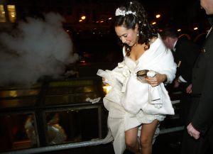 26-11-2005 SHOWBIZZ: DOCHTER VAN EX PRESIDENT MEGAWATI TROUWT IN AMSTERDAM. Kartika Soekarno trouwt met Frits Frederick Seegers in het Amstel hotel in Amsterdam.
foto: Albert den Iseger.