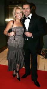 28-11-2005 SHOWBIZZ: BEAU MONDE AWARDS UITGEREIKT IN HILTON HOTEL AMSTERDAM. De jaarlijkse Beau Monde Awards zijn weer uitgereikt. Sylvana Simons, Tooske Ragas, Inge de Bruin en Ellemieke Vermolen gingen naar huis met een prachtige bokaal. Vele bekenden van de Beau Monde waren naar het Hilton gekomen om te kijken en vooral om bekeken te worden. Al met al weer een groots feest waar tout glamour Nederland anwezig was. 
foto: Albert den Iseger.