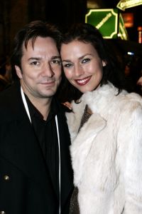 14-12-2005 SHOWBIZZ; PREMIERE VAN FILM KING KONG IN TUSCHINSKI AMSTERDAM. De opkomst van bekend Nederland was voor zo\'n grote film toch terleurstellend te noemen.
foto: Albert den Iseger.