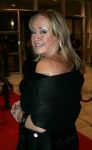 28-11-2005 SHOWBIZZ: BEAU MONDE AWARDS UITGEREIKT IN HILTON HOTEL AMSTERDAM. De jaarlijkse Beau Monde Awards zijn weer uitgereikt. Sylvana Simons, Tooske Ragas, Inge de Bruin en Ellemieke Vermolen gingen naar huis met een prachtige bokaal. Vele bekenden van de Beau Monde waren naar het Hilton gekomen om te kijken en vooral om bekeken te worden. Al met al weer een groots feest waar tout glamour Nederland anwezig was. 
foto: Albert den Iseger.