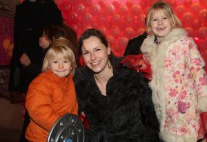 17-12-2007 SHOWBIZZ; K3 EN DE KATTENPRINS IS DE NIEUWSTE FILM VAN KAREN-KRISTEL EN KATHLEEN. Gisteren was het dan zover voor alle kleine prinsessen van Nederland de nieuwste K3 film ging in premiere in het mooiste theater van Nederland Tuschinski. 
foto: Albert den Iseger