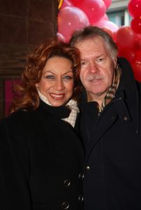 17-12-2007 SHOWBIZZ; K3 EN DE KATTENPRINS IS DE NIEUWSTE FILM VAN KAREN-KRISTEL EN KATHLEEN. Gisteren was het dan zover voor alle kleine prinsessen van Nederland de nieuwste K3 film ging in premiere in het mooiste theater van Nederland Tuschinski. 
foto: Albert den Iseger