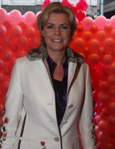 17-12-2007 SHOWBIZZ; K3 EN DE KATTENPRINS IS DE NIEUWSTE FILM VAN KAREN-KRISTEL EN KATHLEEN. Gisteren was het dan zover voor alle kleine prinsessen van Nederland de nieuwste K3 film ging in premiere in het mooiste theater van Nederland Tuschinski. 
foto: Albert den Iseger