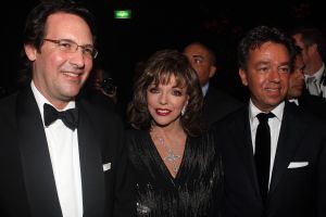 06-12-2007 SHOWBIZZ; MILJONAIRSFAIR IN DE RAI AMSTERDAM WEER GROOT SUCCES.
Op de VIP avond waren maar liefst 6500 gasten komen opdraven, de een in een nog mooiere creatie dan de ander. Vele bekenden uit Politiek Nederland, Showbizz en Theater waren weer aanwezig op deze overheerlijke party van Glamour en glitter.
Foto: Albert den Iseger.