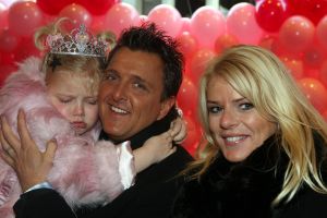 17-12-2007 SHOWBIZZ; K3 EN DE KATTENPRINS IS DE NIEUWSTE FILM VAN KAREN-KRISTEL EN KATHLEEN. Gisteren was het dan zover voor alle kleine prinsessen van Nederland de nieuwste K3 film ging in premiere in het mooiste theater van Nederland Tuschinski. 
foto: Albert den Iseger