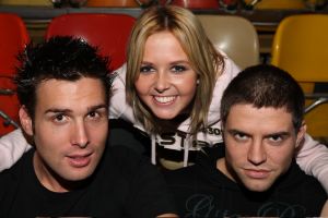 19-12-2007 SHOWBIZZ; GTST- s STERREN CAROLINE EN ERIK DOEN ZAAGACT IN HET KERSTCIRCUS. Caroline de Bruijn en Erik de Vogel zijn eerste kerstdag te zien bij de Tros in een spectaculaire zaagact waar Erik door Caroline door midden word gezaagd. Dit alles onder leiding van Jan Rouwen die dit soort magische acts doet in Duitsland.Dit alles staat i19-12-2007 SHOWBIZZ; GTST- s STERREN CAROLINE EN ERIK DOEN ZAAGACT IN HET KERSTCIRCUS. Caroline de Bruijn en Erik de Vogel zijn eerste kerstdag te zien bij de Tros in een spectaculaire zaagact waar Erik door Caroline door midden word gezaagd. Dit alles onder leiding van Jan Rouwen die dit soort magische acts doet in Duitsland.Dit alles staat in het teken voor het goede doel Kidsrights. 
foto: Albert den Isegeroto: Albert den Iseger