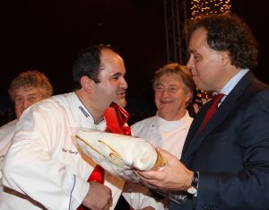 21-12-2008 SHOWBIZZ; MEER DAN EEN PRINSELIJK JUBILEUM VOOR AAD OUBORG. Show-Glitter en Glamour de drie kernwoorden voor het zilveren jubileum van Aad Ouborg. Meer dan 900 genodigden waren aanwezig in de prachtige tenten van Circus Renz in Haarlem. Ere gasten waren Prins Carlos  de Bourbon de Parme en Prins Pieter Christiaan en hun jeugdvriendin Elsabe Rost Onnes. Het was een prachtig feest met veel artiesten en een prachtig circusprogramma.
foto: Albert den Iseger.
