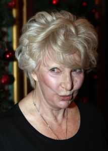 24-12-2008 SHOWBIZZ; CARRE KERST CIRCUS PREMIERE. Het is altijd weer een bijzonder feestje de premiere van het Stardust Kerstcircus in het wereldbekende Carre Theater te Amsterdam. Vele bekende waren weer naar de Amstel toe gekomen oa. Adele Bloemendaal met haar klein kinderen, Anita Witzier met partner Michel en de kids, Belinda Meuldijk met partner Thierry en zoon Yoshi die zich kostelijk vermaakte, de bruiden van Anton Heyboer, Martine Bijl en partner Berend Boudewijn en kleinzoon Bruno die een ware act had in het kerst circus. Het was een heerlijk avondtje top circus met werkelijk top attracties in en om de piste.Een aanrader voor jong en oud.
foto: Albert den Iseger.