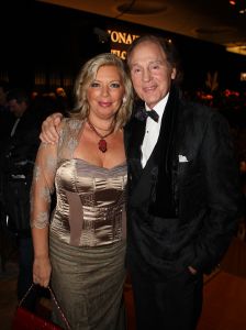 15-12-2008 SHOWBIZZ: MILJONAIRS FAIR WAS WEER GROOTS FEESTJE VOOR 4500 BEZOEKERS OP DE VIP AVOND.
foto: Albert den Iseger