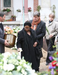 15-11-2008 SHOWBIZZ: WIK JONGSMA BEGRAVEN IN SCHEVENINGEN.
foto: Albert den Iseger